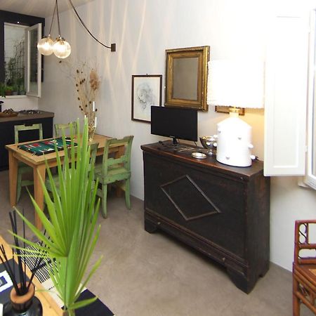 Appartamento Centro Citta Quartiere Oltrarno Con Una Camera Da Letto Флоренция Экстерьер фото